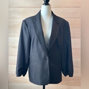 Nine West Black Blazer Size 14 One button ruching on the sleeves 3 pockets Grey